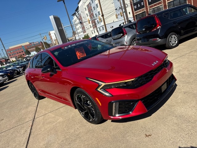 2025 Kia K5 GT-Line photo 4