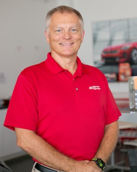 Staff member George Johnson from 934b6fd5d6ce