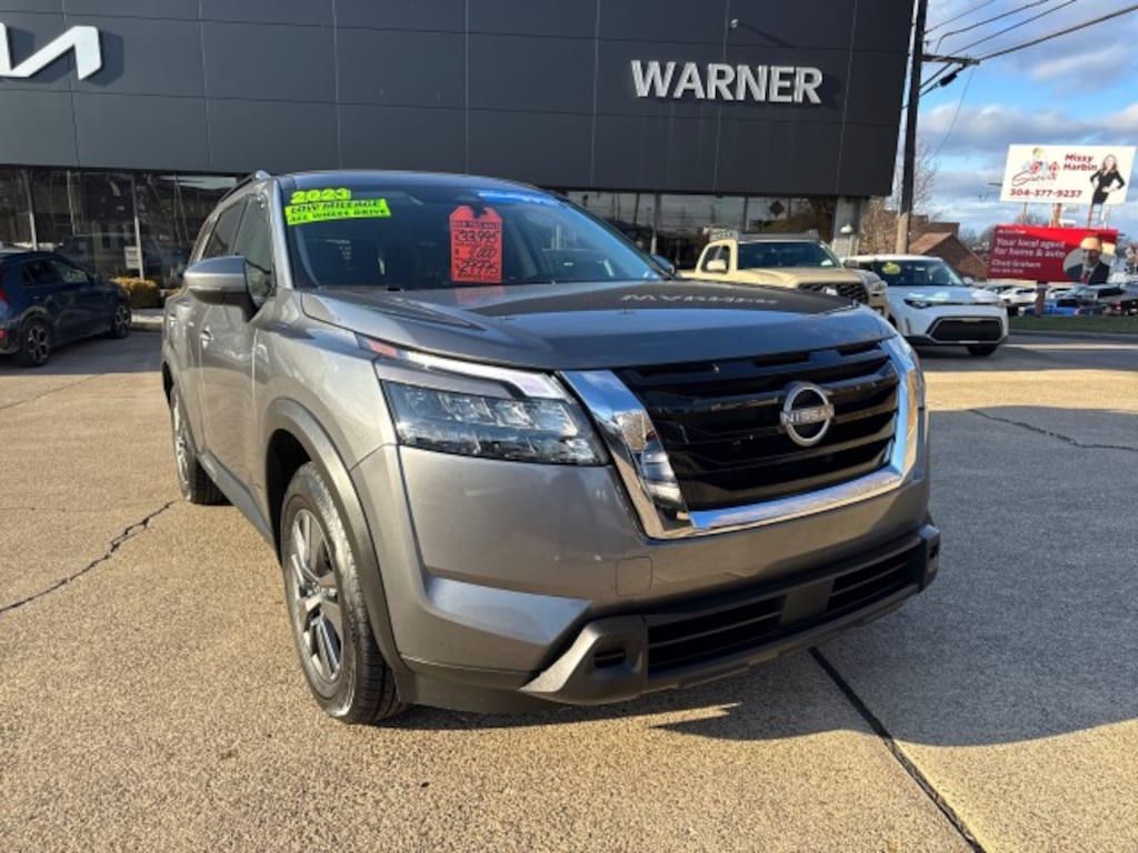 Used 2023 Nissan Pathfinder SV SUV