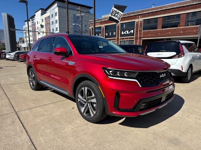 Used 2023 Kia Sorento SX Prestige PHEV with VIN KNDRMDLH2P5205918 for sale in Parkersburg, WV