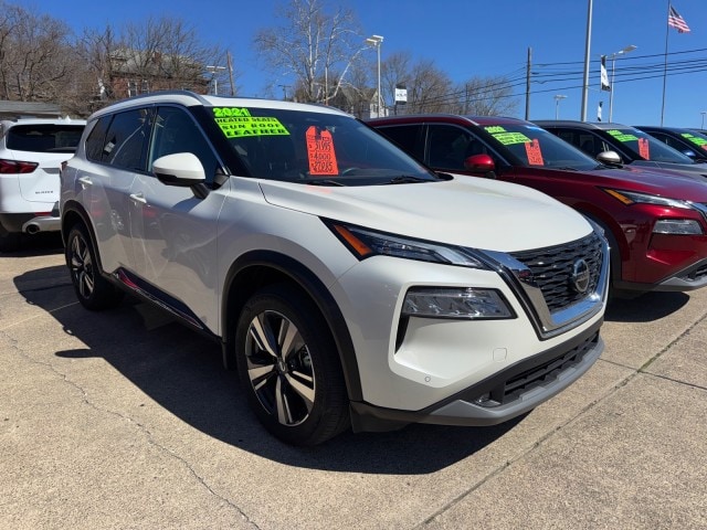 Used 2021 Nissan Rogue SL with VIN JN8AT3CB8MW241337 for sale in Parkersburg, WV