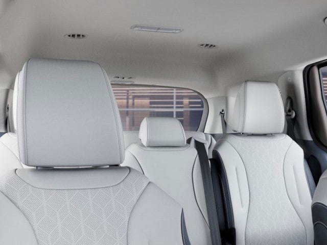 2026 Kia Carnival EX - Photo 27