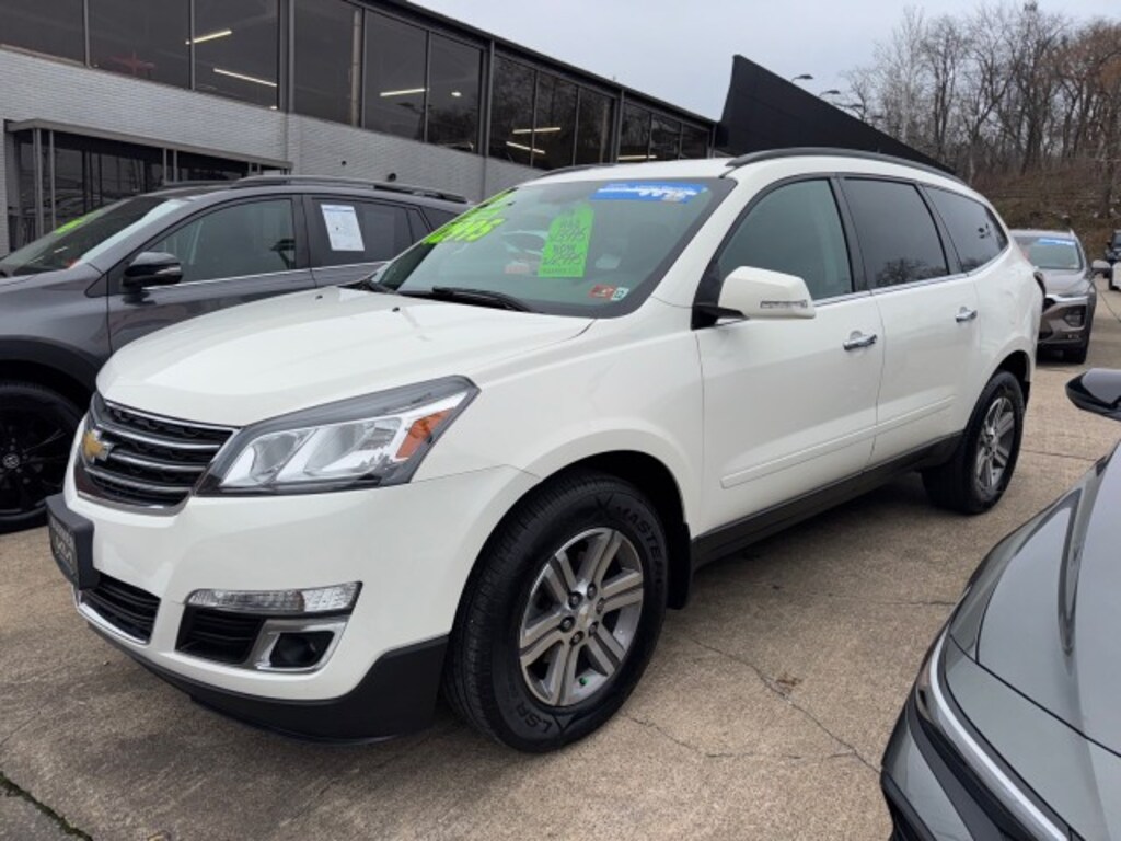 Used 2015 Chevrolet Traverse LT w/2LT SUV