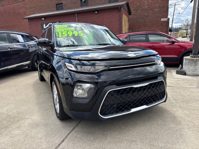 Used 2020 Kia Soul S with VIN KNDJ23AU2L7028007 for sale in Parkersburg, WV