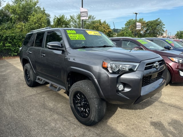 Used 2020 Toyota 4Runner SR5 Premium with VIN JTEBU5JR9L5835573 for sale in Parkersburg, WV