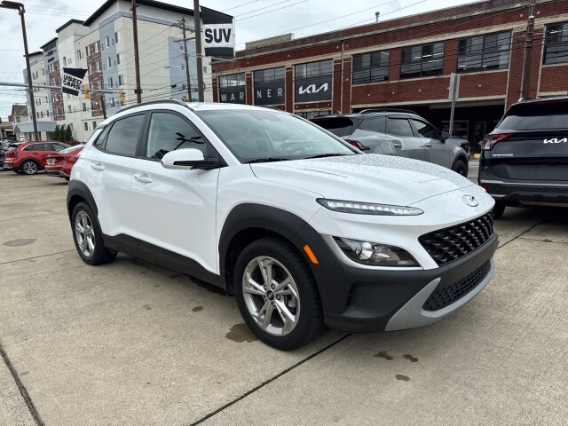 Used 2022 Hyundai Kona SEL with VIN KM8K62AB6NU888011 for sale in Parkersburg, WV