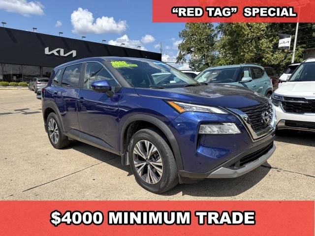 2023 Nissan Rogue SV's photo
