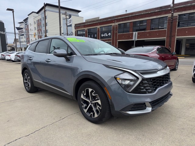 2023 Kia Sportage EX's photo