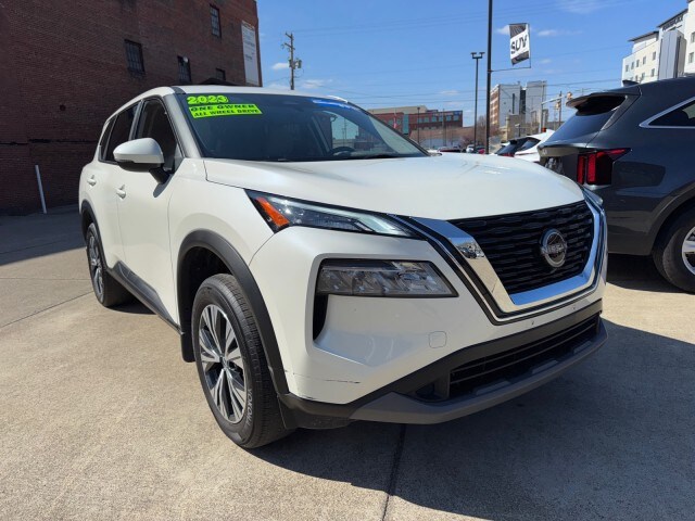 Used 2023 Nissan Rogue SV with VIN JN8BT3BB5PW460900 for sale in Parkersburg, WV
