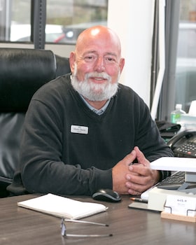 Staff member Mark Deem from d42b3ede4205