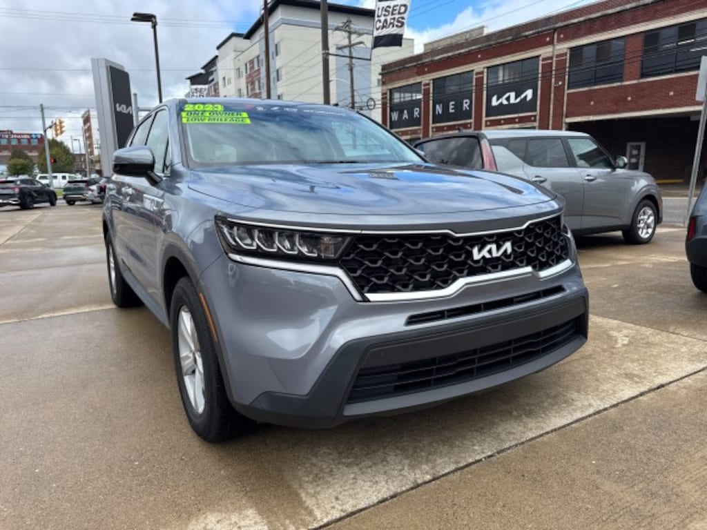 Certified 2023 Kia Sorento LX SUV