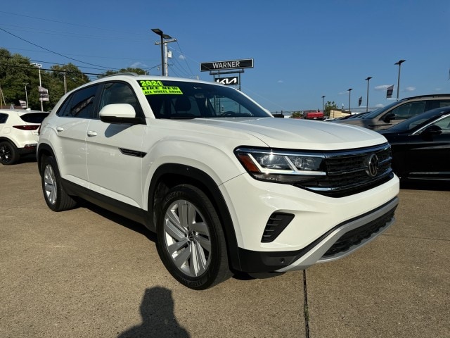 Used 2021 Volkswagen Atlas Cross Sport SE w/Tech with VIN 1V2HC2CA5MC232929 for sale in Parkersburg, WV