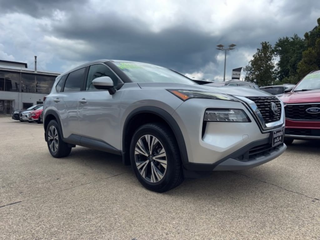 Used 2023 Nissan Rogue SV SUV