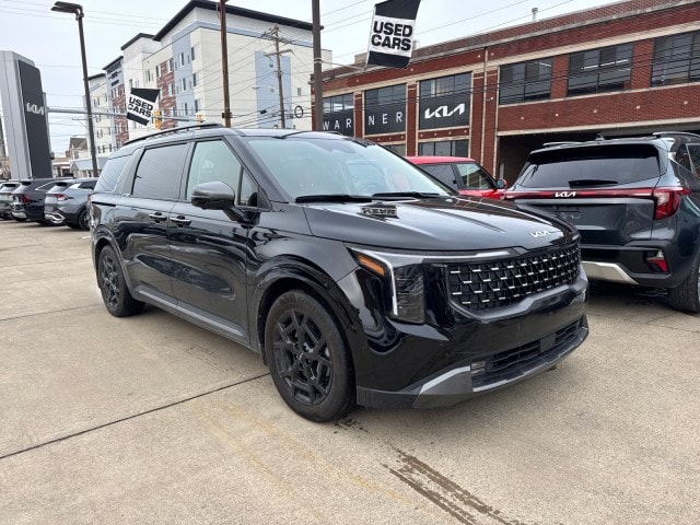 2025 Kia Carnival Van Passenger Van 