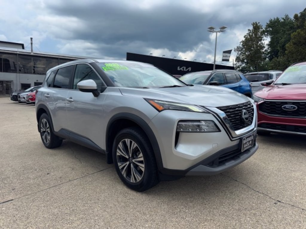 Used 2023 Nissan Rogue SV SUV
