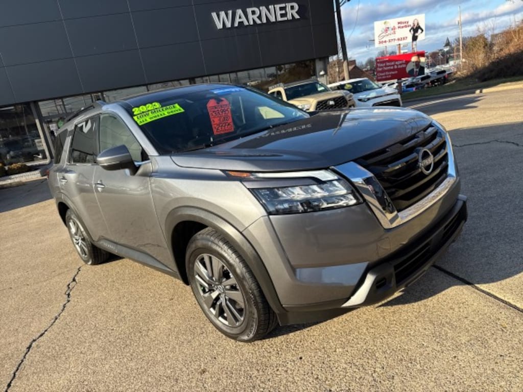 Used 2023 Nissan Pathfinder SV SUV