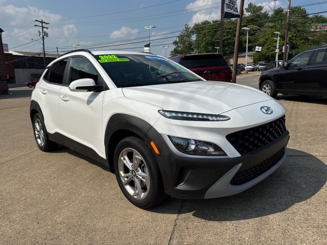 Used 2022 Hyundai Kona SEL with VIN KM8K6CAB1NU916870 for sale in Parkersburg, WV