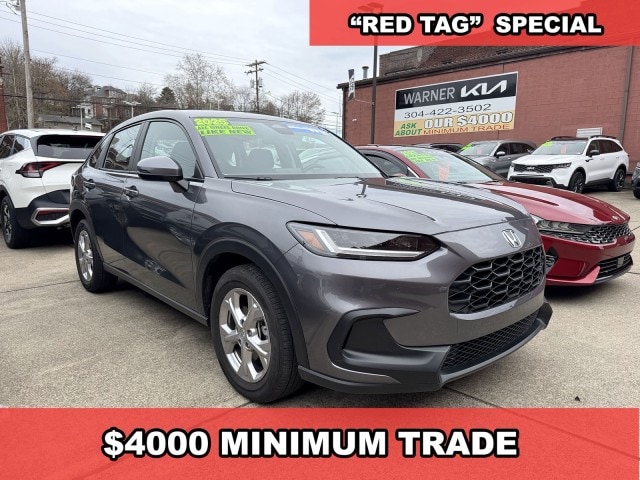 2025 Honda HR-V LX's photo