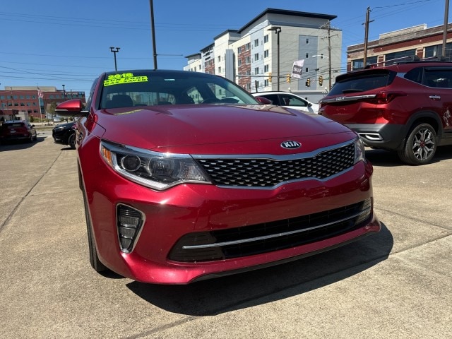 Used 2018 Kia Optima S with VIN 5XXGT4L34JG217442 for sale in Parkersburg, WV