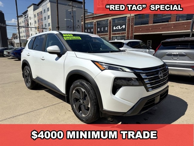 2025 Nissan Rogue SV AWD's photo