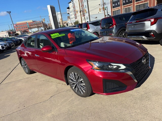 2023 Nissan Altima 2.5 SV photo 4