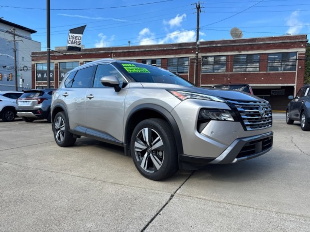 Used 2024 Nissan Rogue SL SUV