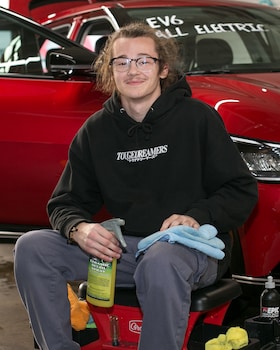 Staff member D.J. Cook from 934b6fd5d6ce
