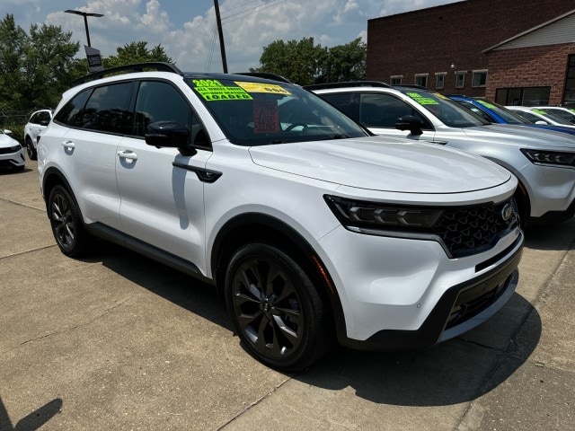 Certified 2021 Kia Sorento X-Line with VIN 5XYRKDLF7MG045123 for sale in Parkersburg, WV