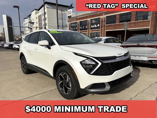 2023 Kia Sportage LX's photo