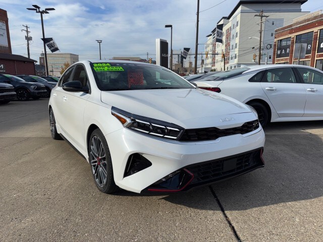 2024 Kia Forte GT photo 3