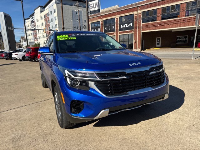 2024 Kia Seltos S photo 3