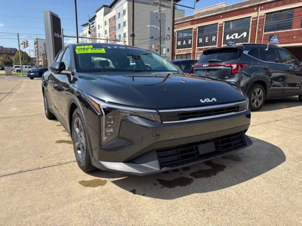 Used 2025 Kia K4 LXS Sedan