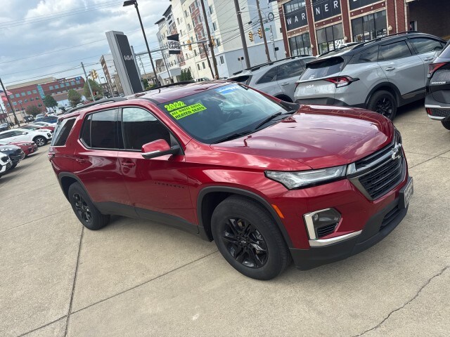 2022 Chevrolet Traverse Cloth 1LT photo 4