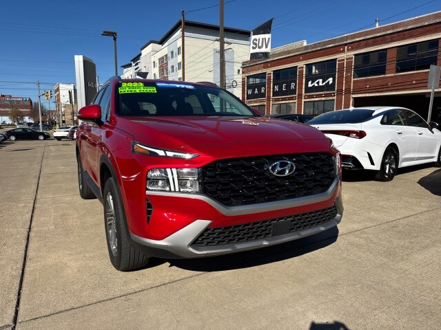 2023 Hyundai Santa Fe SEL photo 3