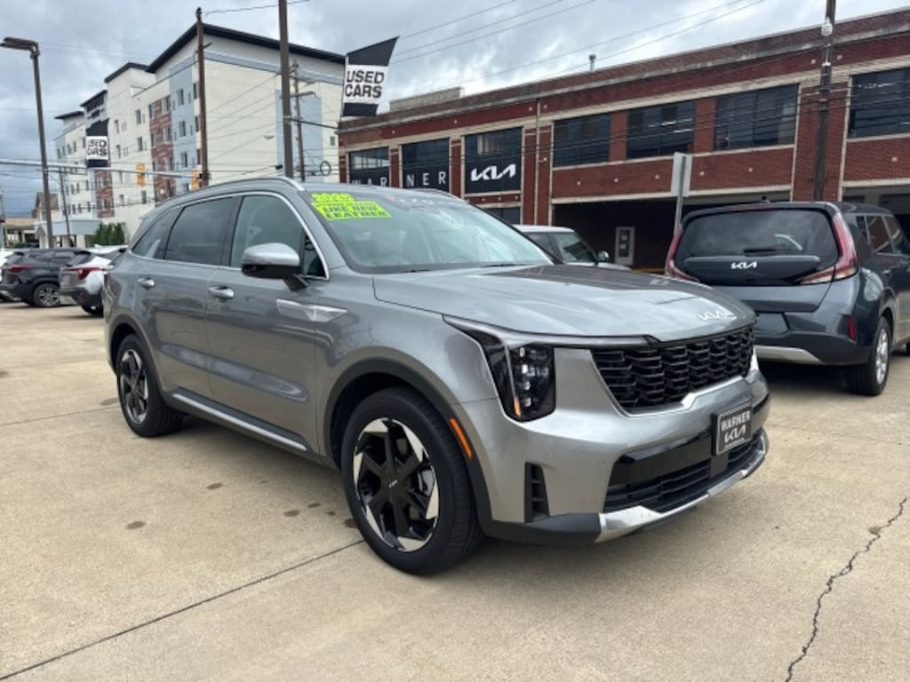 Certified 2025 Kia Sorento Hybrid EX SUV