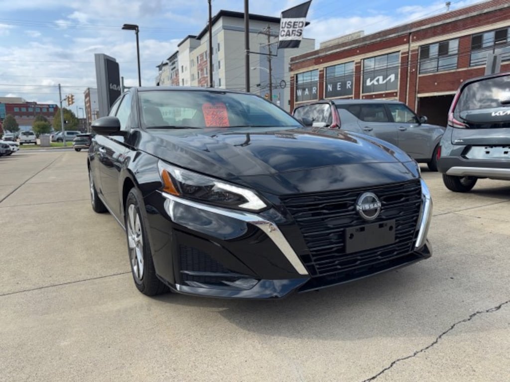 Used 2025 Nissan Altima S Sedan