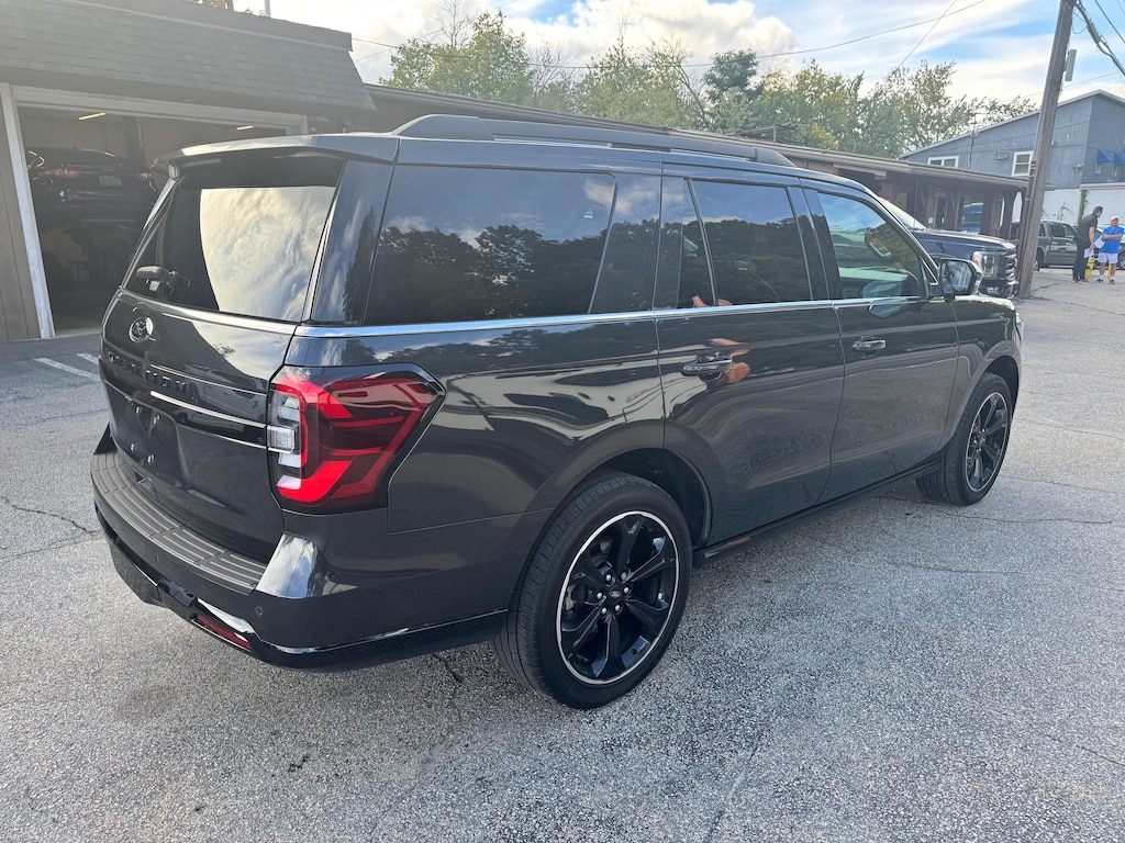 Used 2024 Ford Expedition Limited SUV