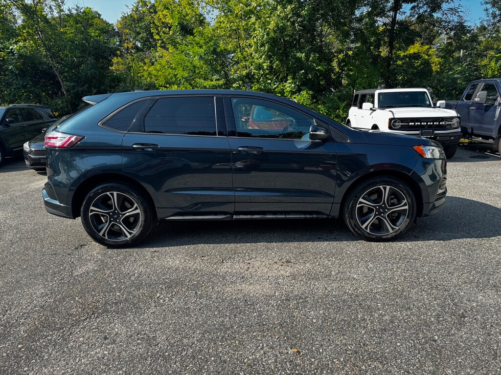 Used 2022 Ford Edge ST SUV