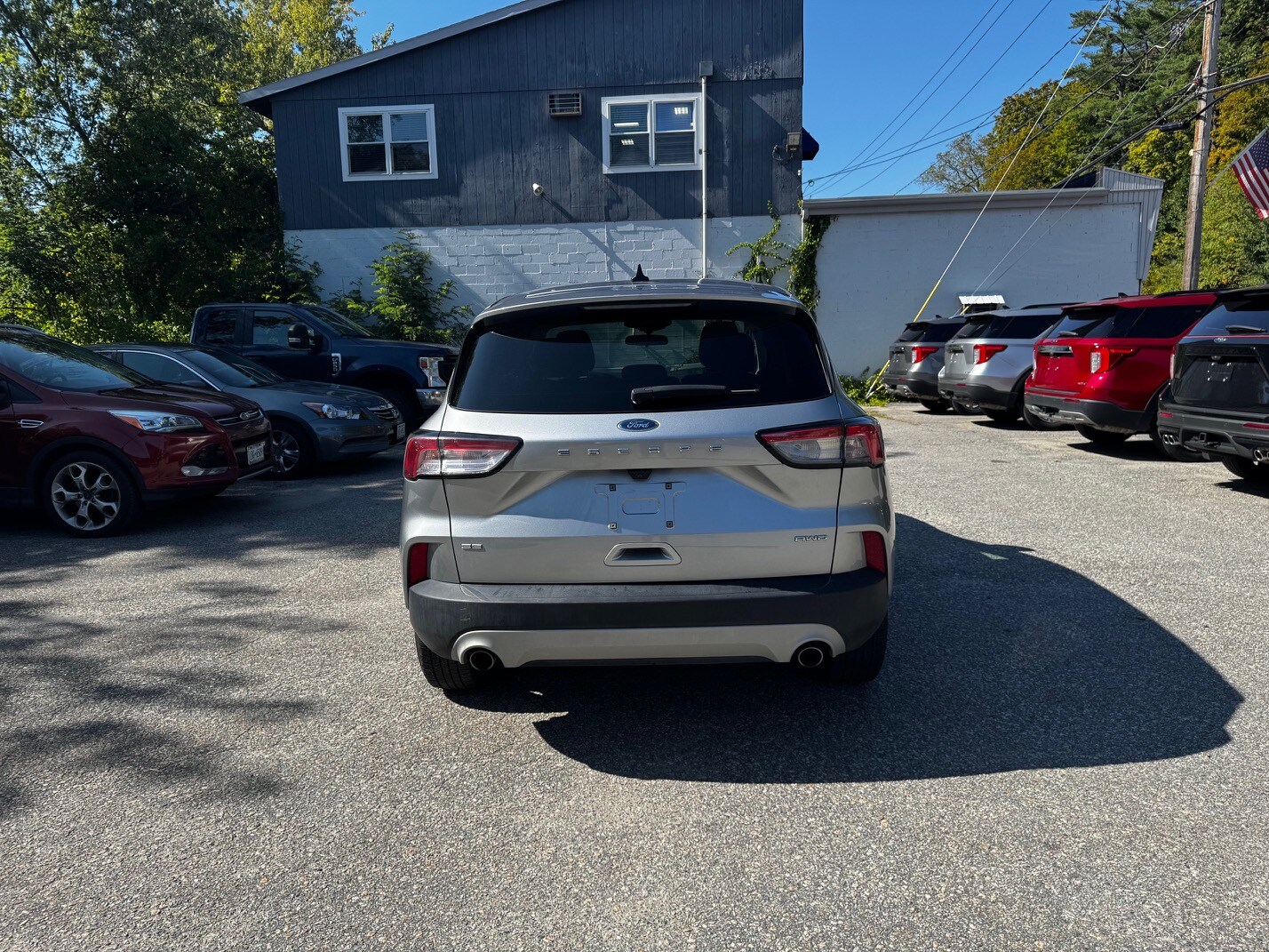 2021 Ford Escape SE photo 2