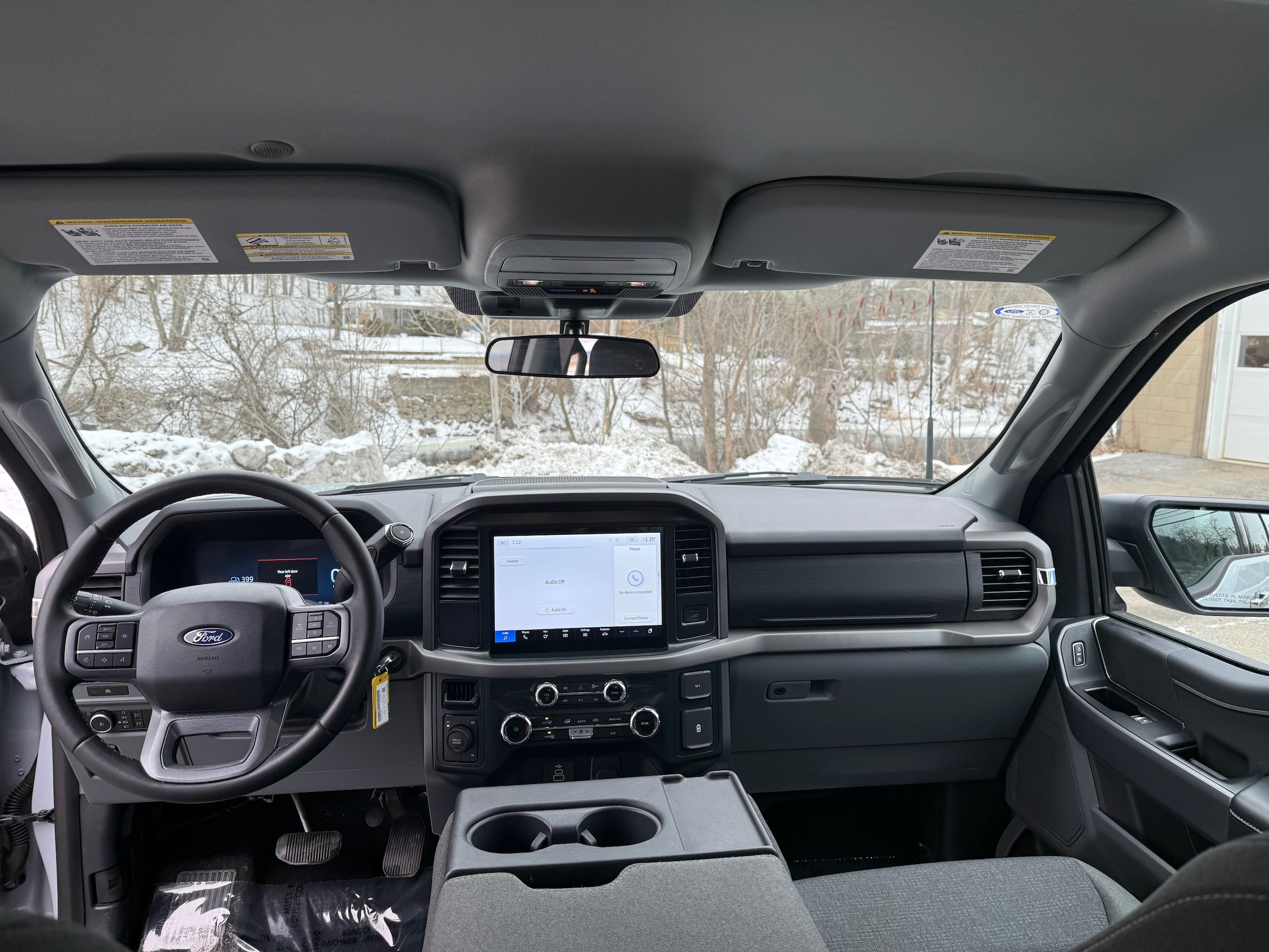 2025 Ford F-150 XLT - Photo 10