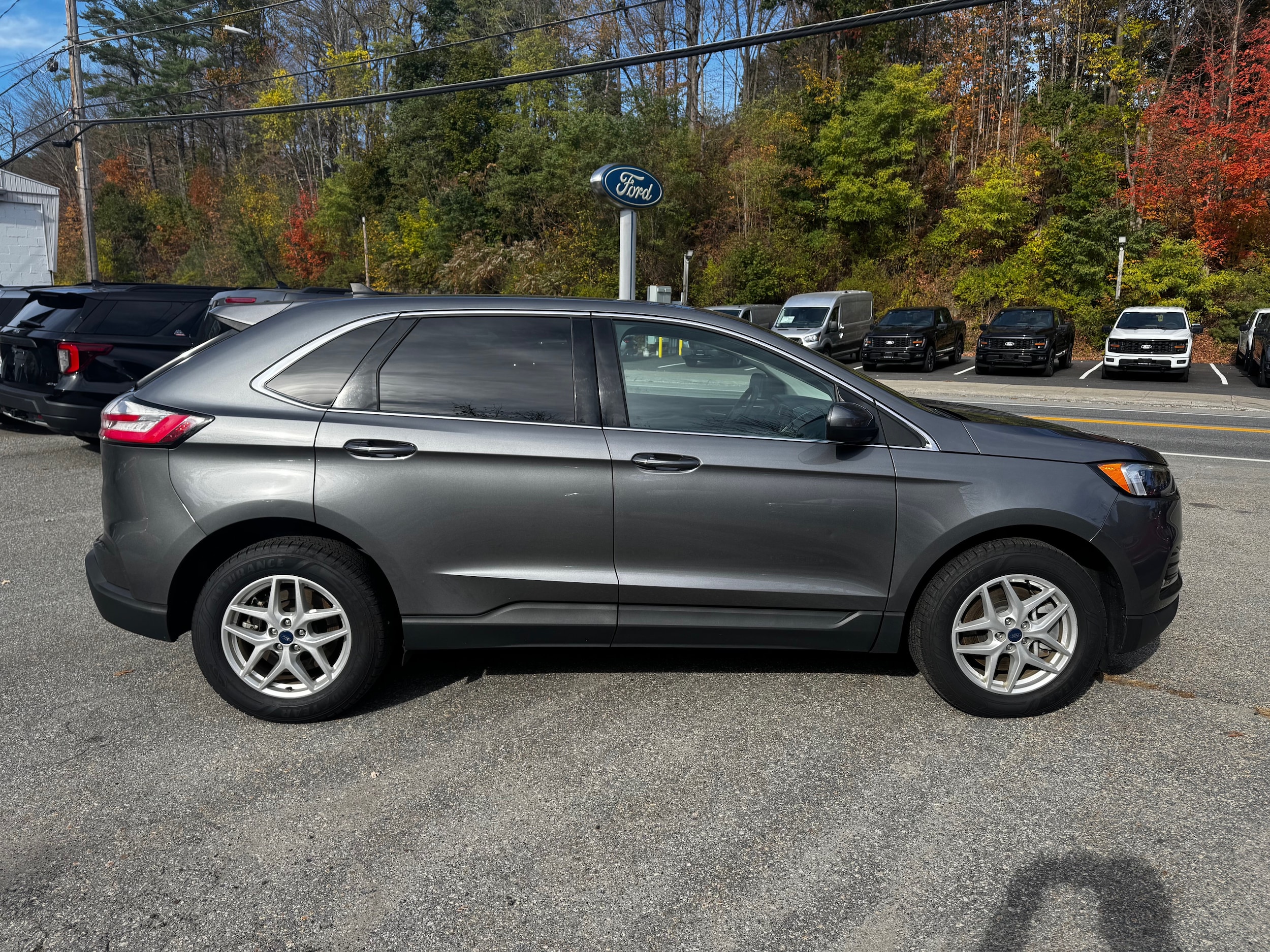 2022 Ford Edge