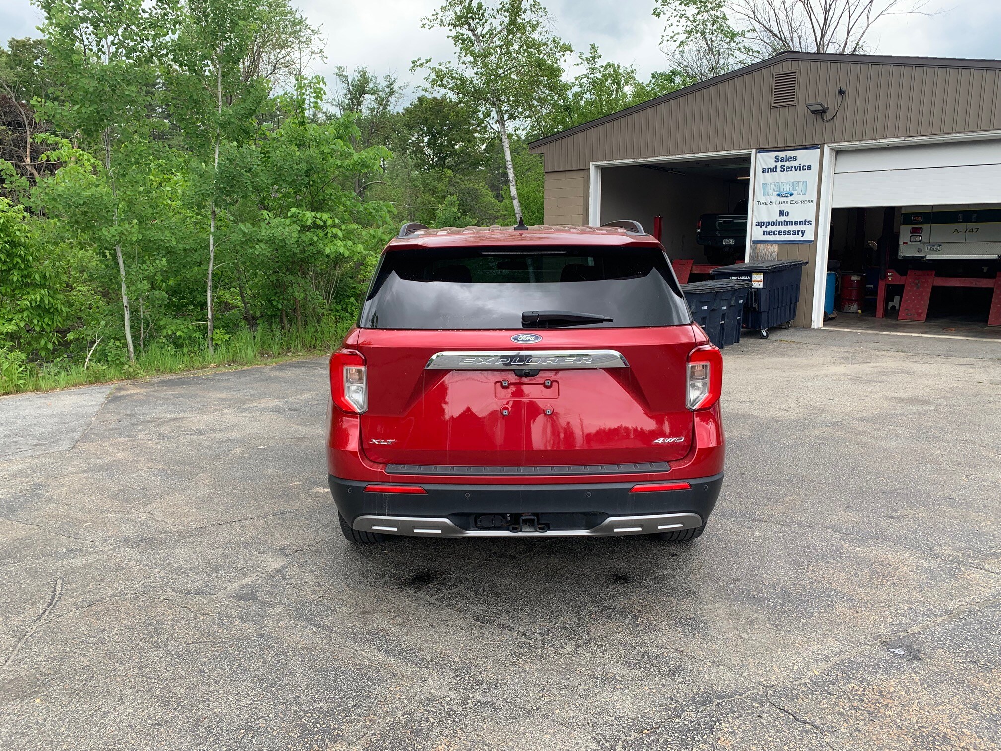 2022 Ford Explorer XLT photo 3