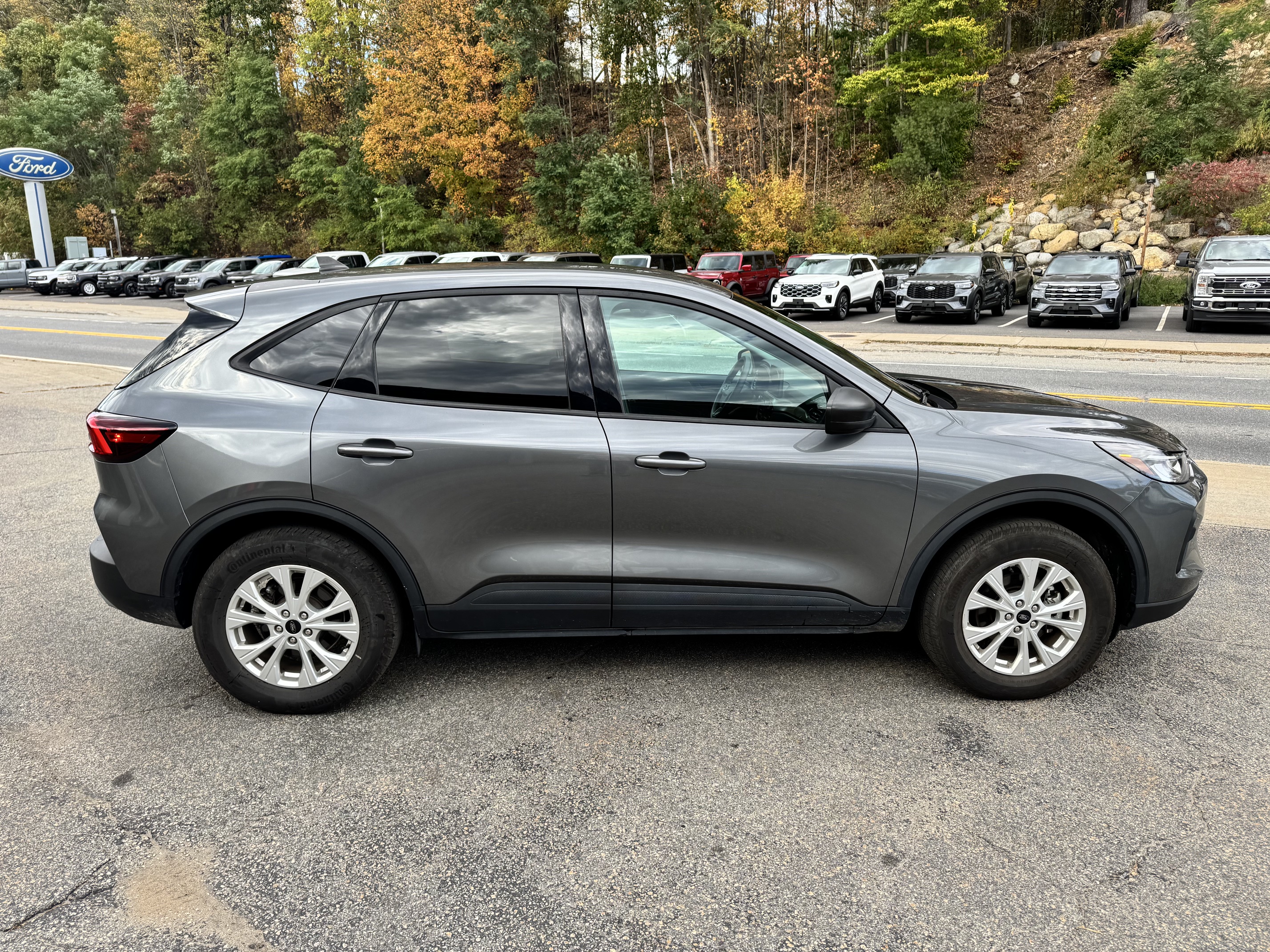  Ford Escape