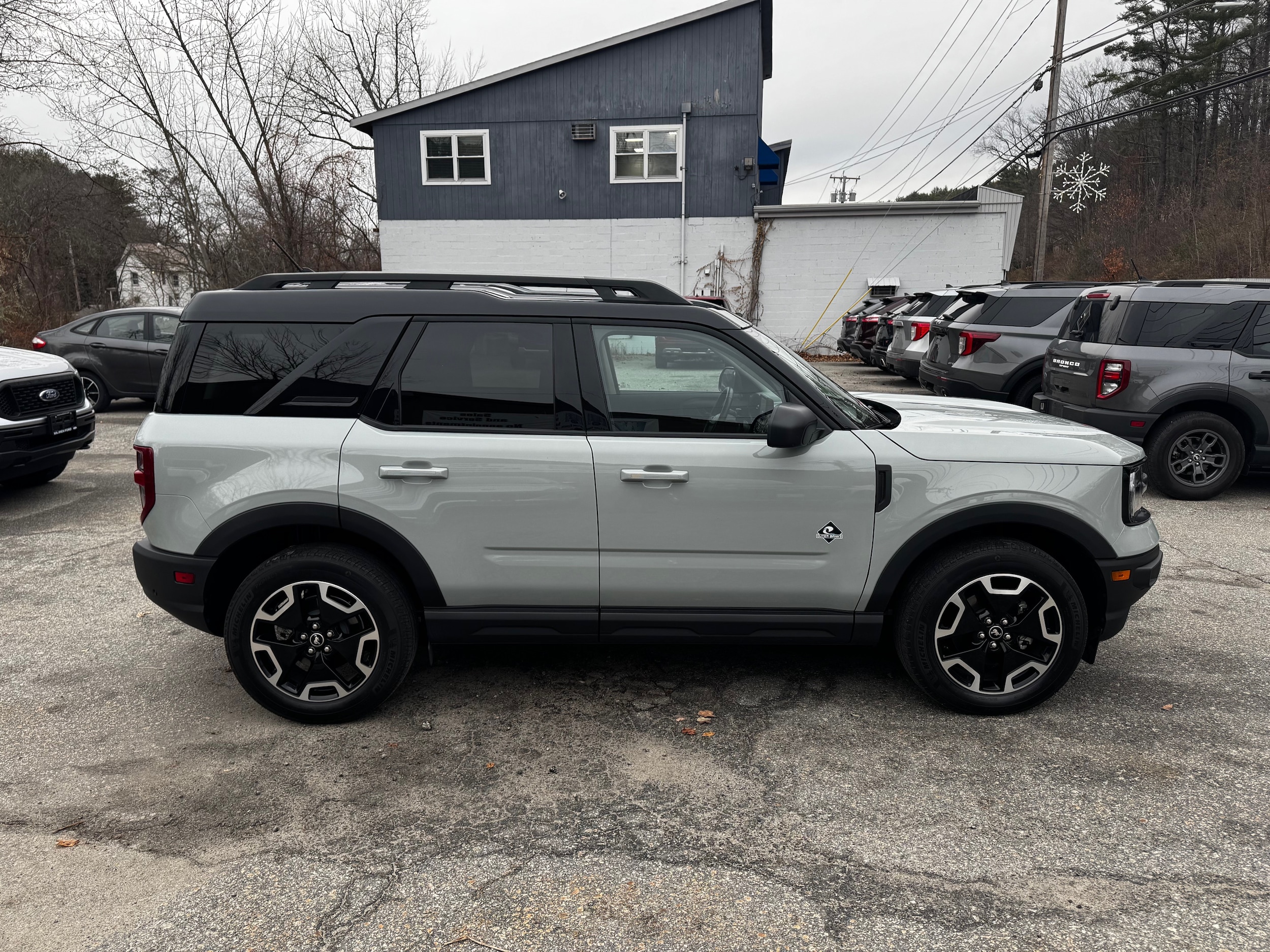 2023 Ford Bronco Sport Outer Banks's photo