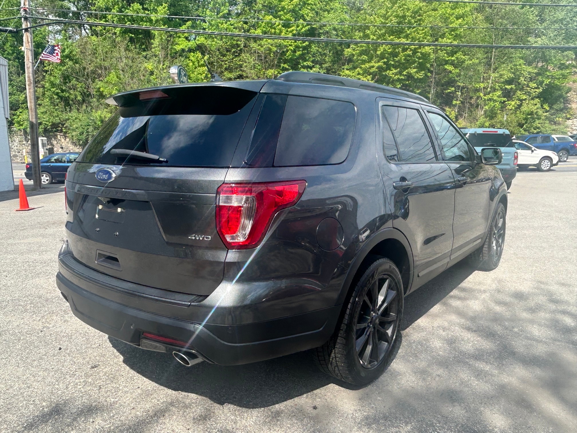 Used 2018 Ford Explorer XLT with VIN 1FM5K8D83JGC60606 for sale in Warrensburg, NY