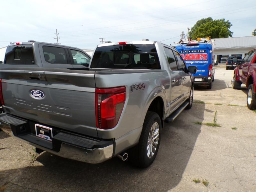 New 2026 Ford F-150 XLT Truck SuperCrew Cab
