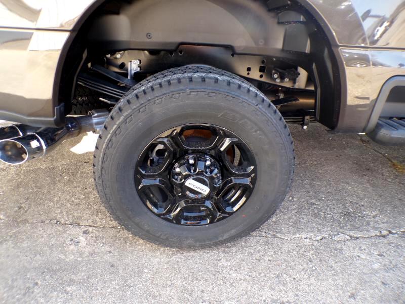 2024 Ford F-350 XLT photo 3