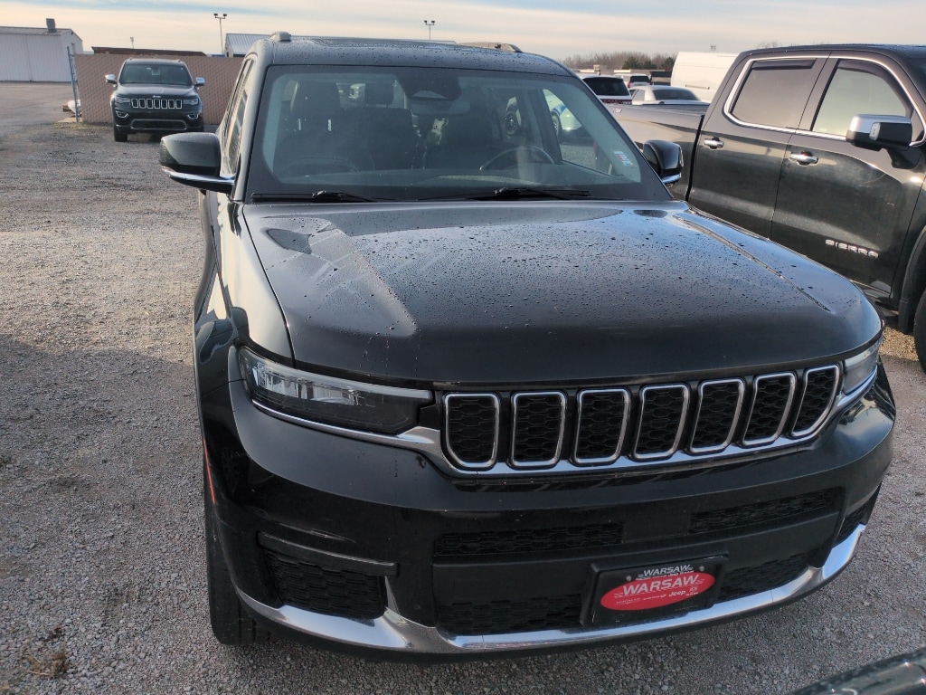2021 Jeep Grand Cherokee Limited photo 2