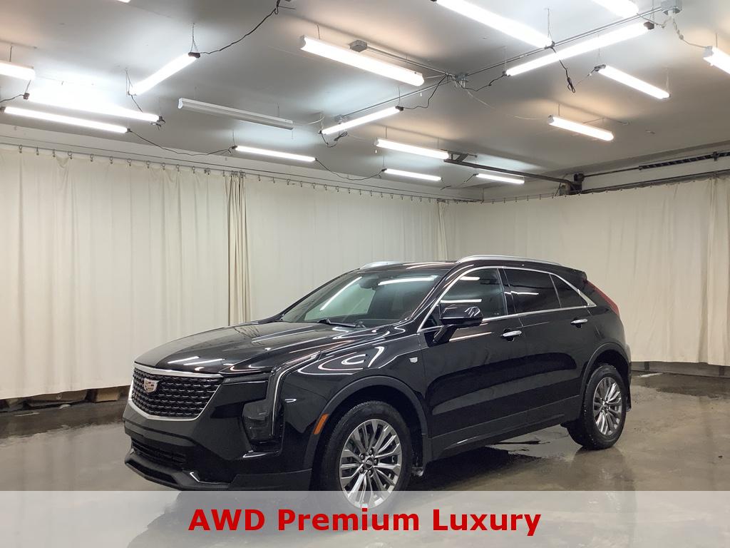 2024 Cadillac XT4 Luxury's photo