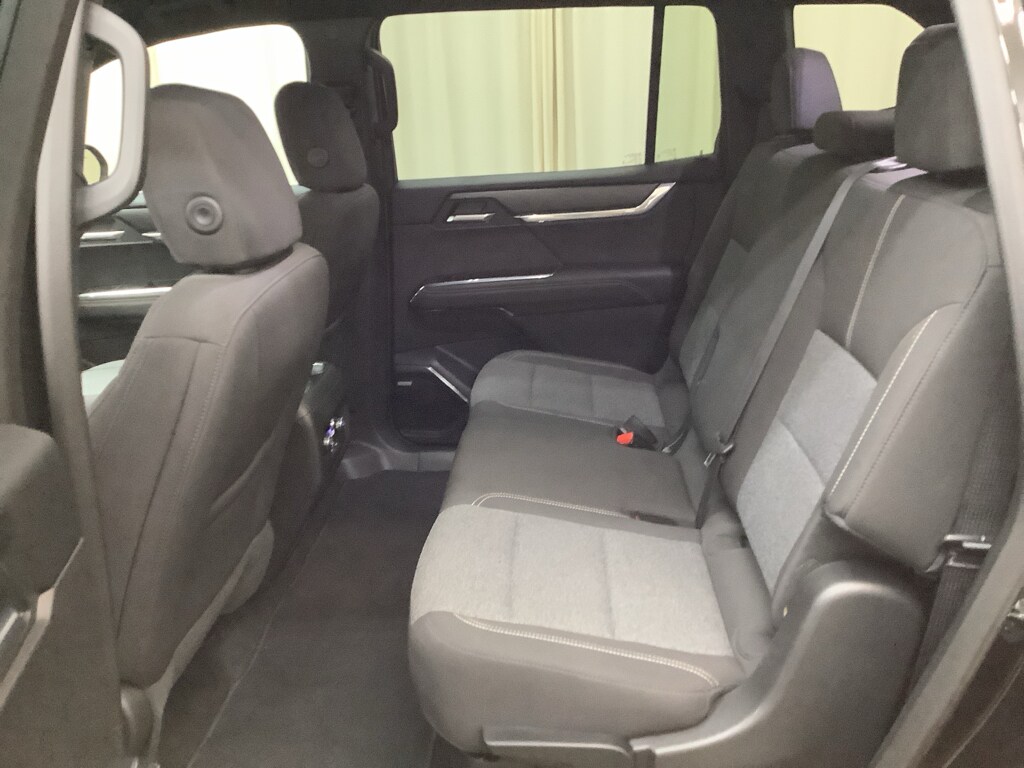 2025 GMC Acadia Elevation - Photo 25
